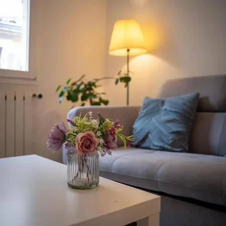 Cosy Triplex 120m2 Terrasse Au Panier Vue Major Vieux Port 7 Couchages Option Parking Apartment Marseille